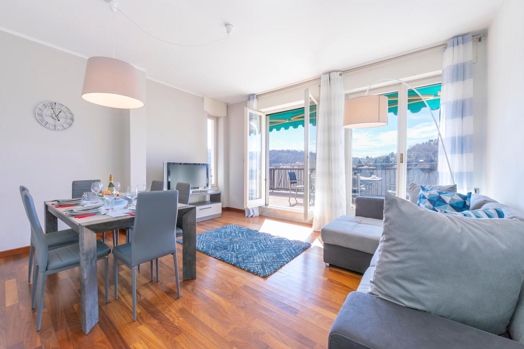 Appartamento Il Golfo Lake View - Happy Rentals Laveno Exterior photo